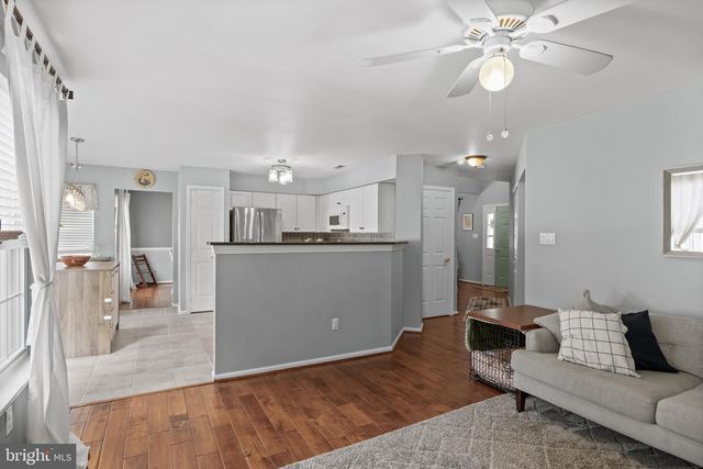 14 VASSAR ROAD, Mount Laurel, NJ 08054