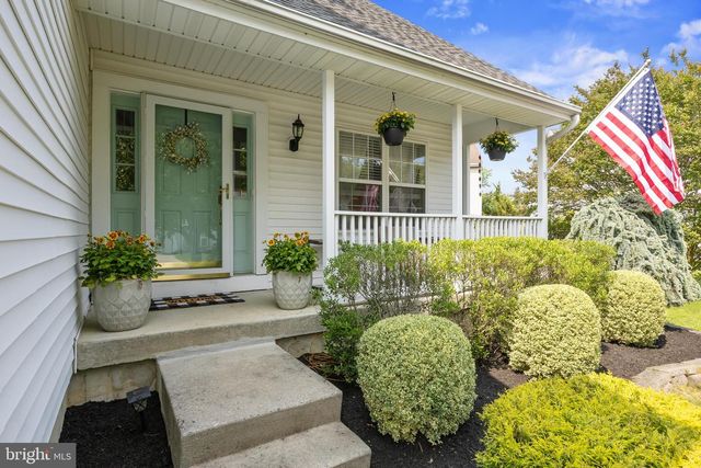 14 VASSAR ROAD, Mount Laurel, NJ 08054