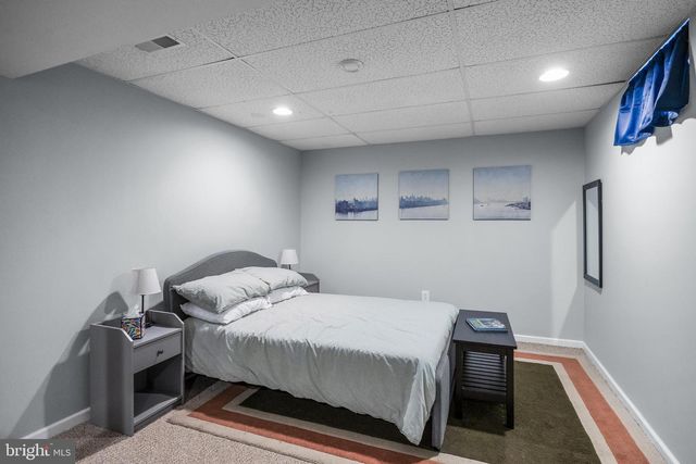 14 VASSAR ROAD, Mount Laurel, NJ 08054