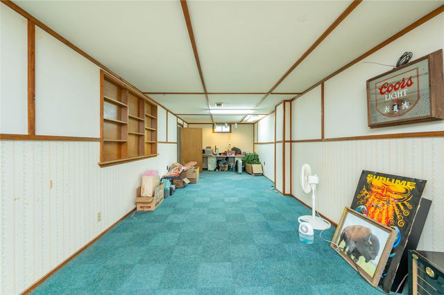 2829 E 36th Court, Des Moines, IA 50317