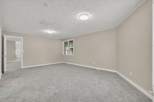 119 E 5th Street, Coal Valley, IL 61240