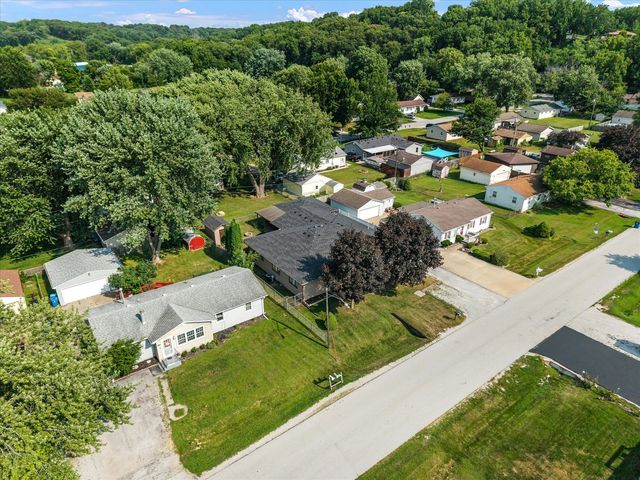119 E 5th Street, Coal Valley, IL 61240