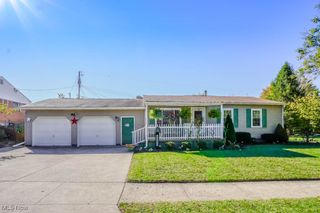 2426 40th Street NE, Canton, OH 44705