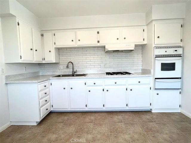 1601 Alabama Street 3, Huntington Beach, CA 92648