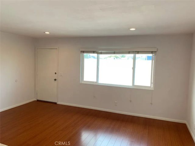 1601 Alabama Street 3, Huntington Beach, CA 92648