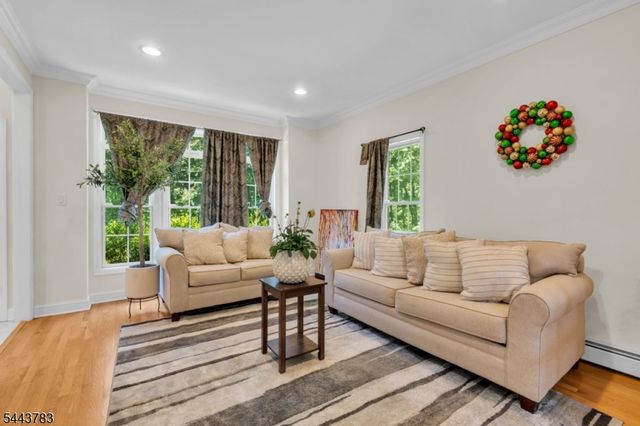 966 County Road 517, Allamuchy Twp., NJ 07840