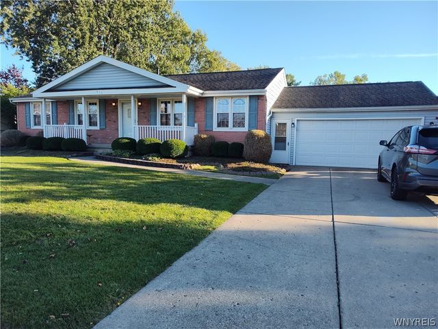 415 Columbia Avenue, Lancaster, NY 14043