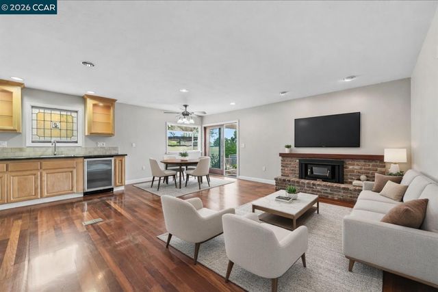 4337 Scenic Ave, Pittsburg, CA 94565