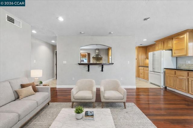 4337 Scenic Ave, Pittsburg, CA 94565