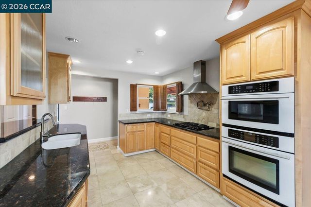 4337 Scenic Ave, Pittsburg, CA 94565