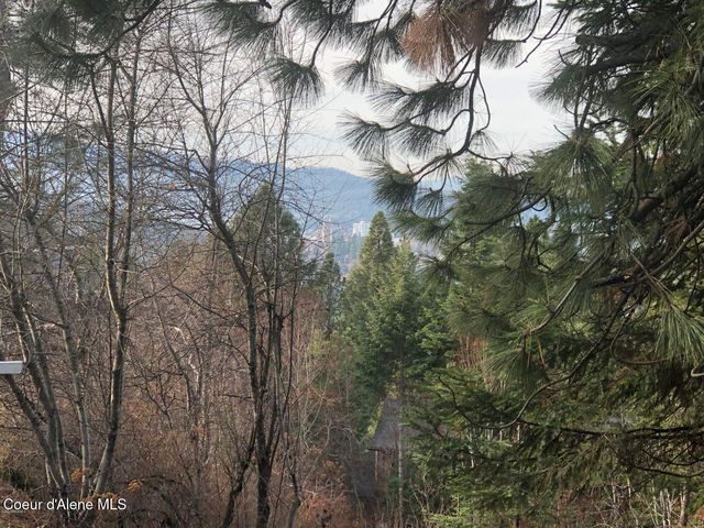 3423 E SKY HARBOR DR, Coeur D'alene, ID 83814