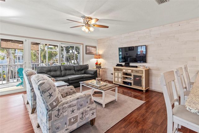 6250 HOLMES BOULEVARD 51, Holmes Beach, FL 34217