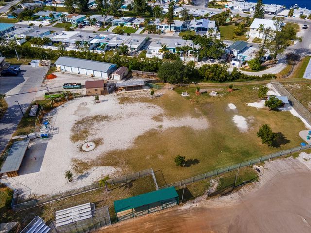 6250 HOLMES BOULEVARD 51, Holmes Beach, FL 34217