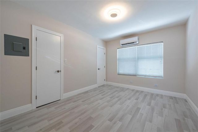 628 NE 8th Avenue 2, Fort Lauderdale, FL 33304