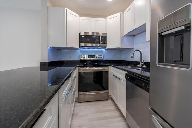 628 NE 8th Avenue 2, Fort Lauderdale, FL 33304