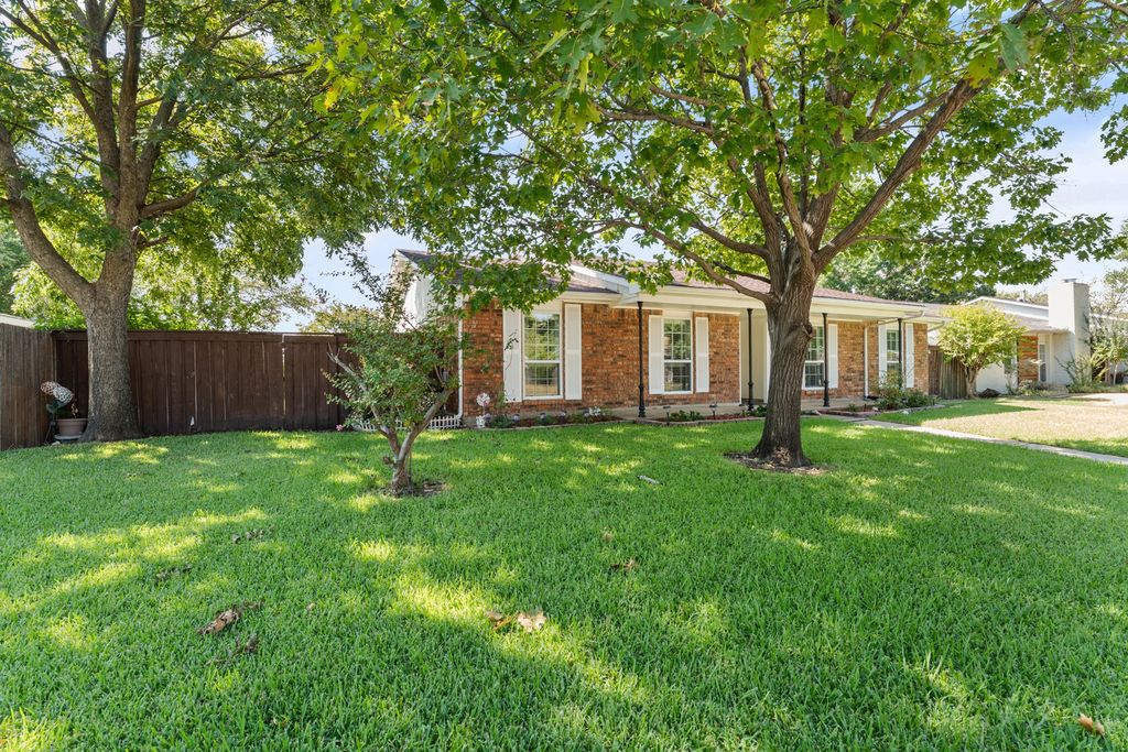 1813 Dodge Trail, Grand Prairie, TX 75052 — photo 4