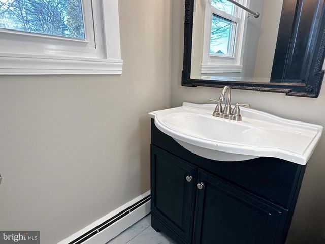 10185 GREEN CLOVER DR, Ellicott City, MD 21042