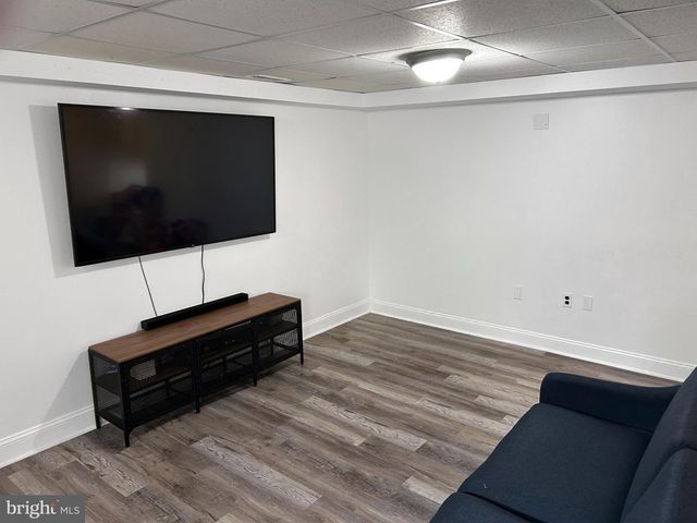 10185 GREEN CLOVER DR, Ellicott City, MD 21042