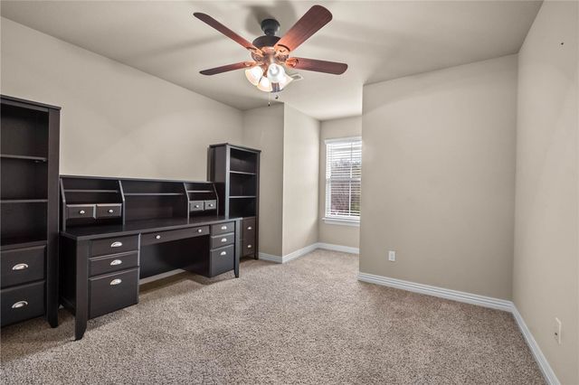 4427 Mount Comfort Road, Fayetteville, AR 72704