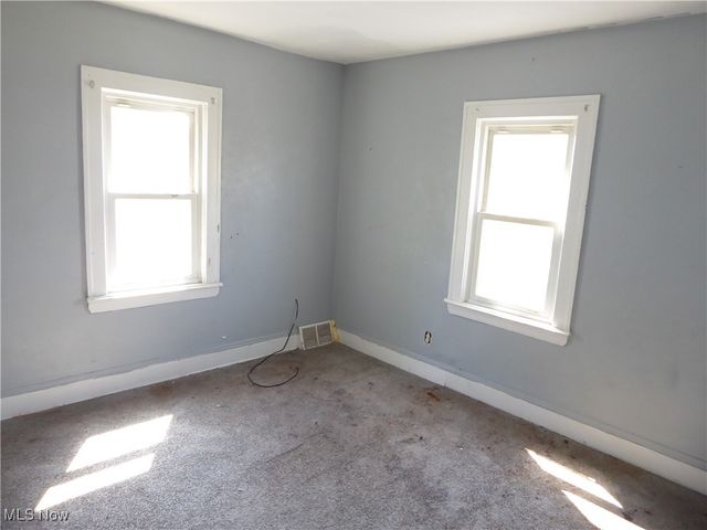 13801 Edgewood Avenue, Cleveland, OH 44105