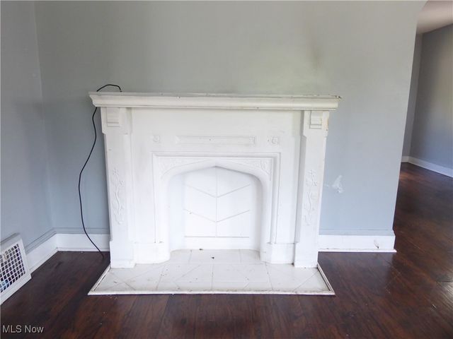 13801 Edgewood Avenue, Cleveland, OH 44105