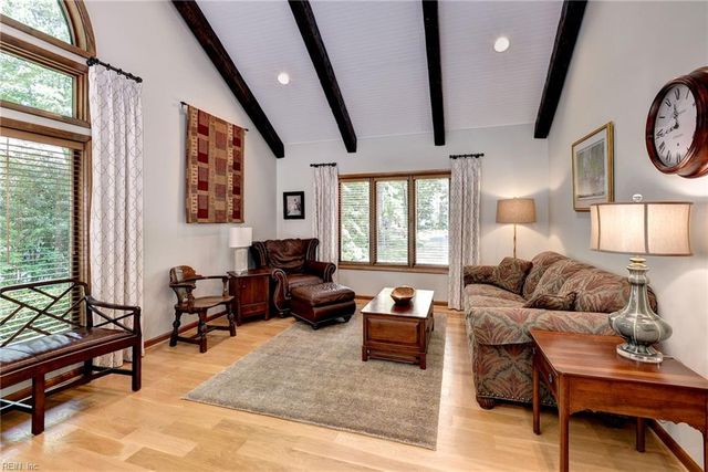 116 Tides RN, Yorktown, VA 23692