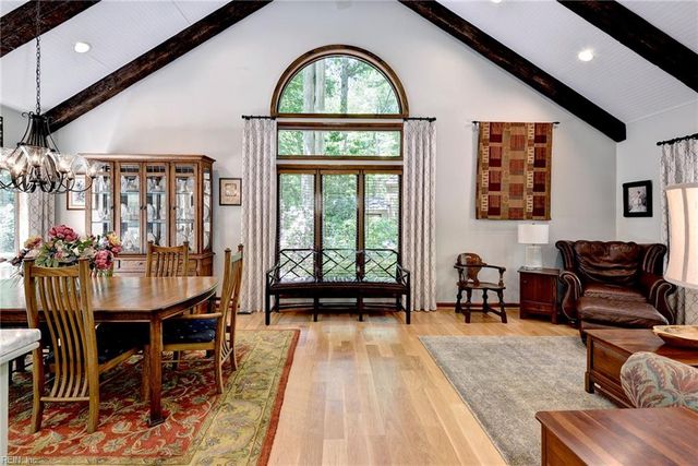 116 Tides RN, Yorktown, VA 23692