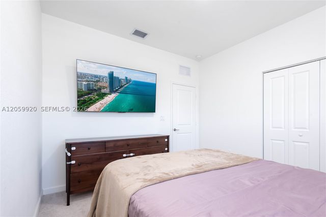 11911 SW 239th St, Homestead, FL 33032