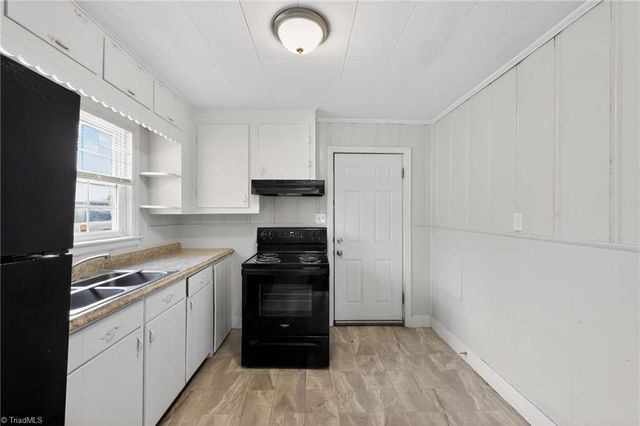 222 Charles Avenue, High Point, NC 27260