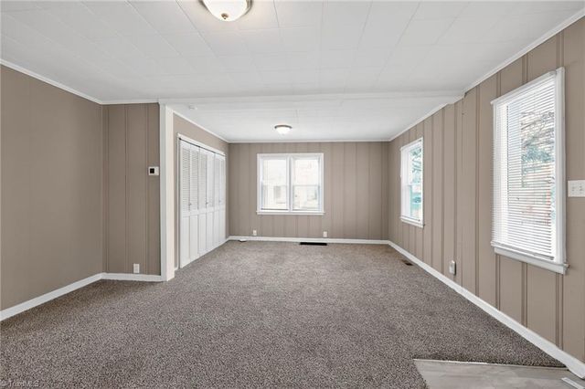 222 Charles Avenue, High Point, NC 27260