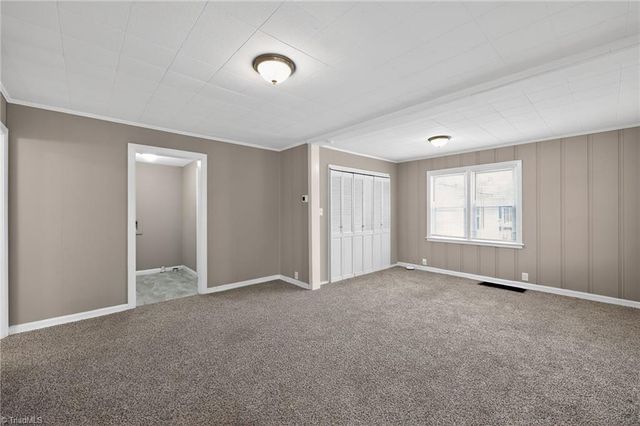 222 Charles Avenue, High Point, NC 27260