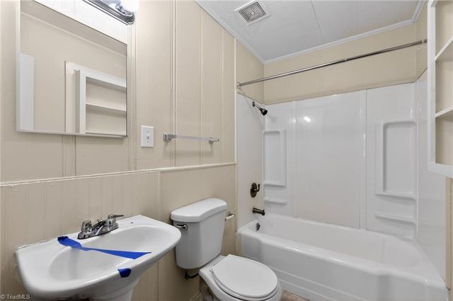 222 Charles Avenue, High Point, NC 27260