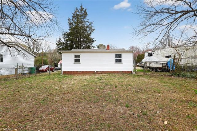 222 Charles Avenue, High Point, NC 27260