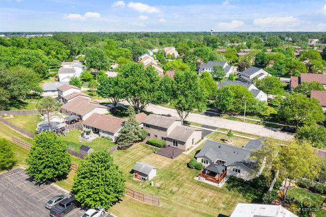 11716 Davey Drive, Huntley, IL 60142