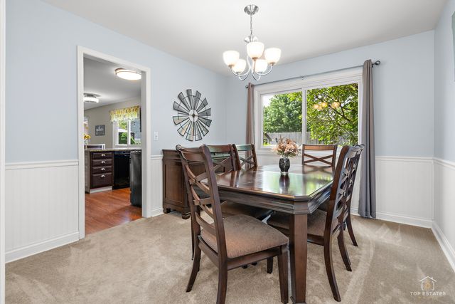 11716 Davey Drive, Huntley, IL 60142