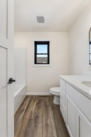 1508 Pioneer DRIVE, Holmen, WI 54636