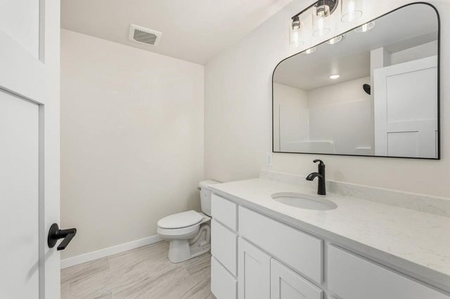 1508 Pioneer DRIVE, Holmen, WI 54636