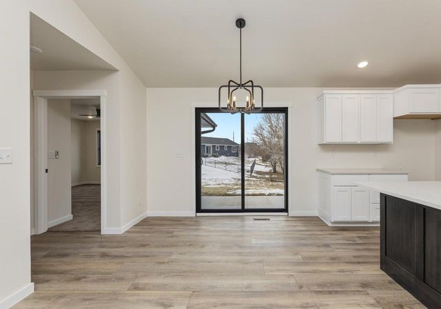 1508 Pioneer DRIVE, Holmen, WI 54636