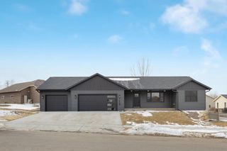 1508 Pioneer DRIVE, Holmen, WI 54636