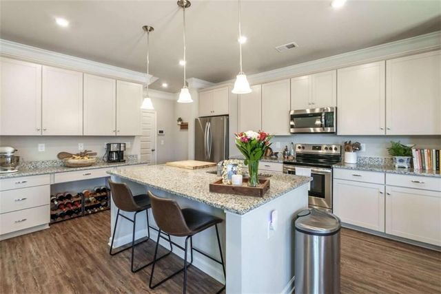 108 Leslie Court, Eatonton, GA 31024