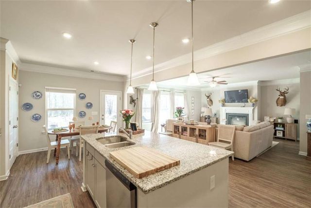 108 Leslie Court, Eatonton, GA 31024