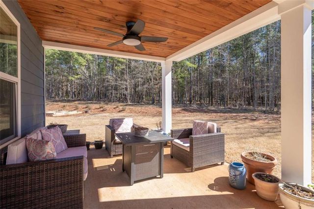 108 Leslie Court, Eatonton, GA 31024