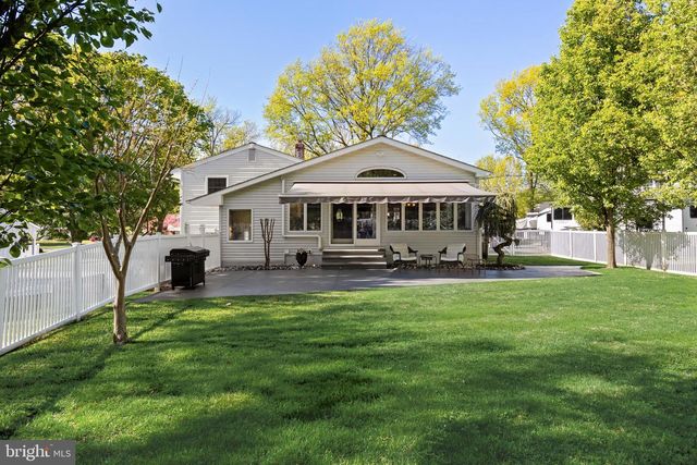 108 WEDGEWOOD DR, Cinnaminson, NJ 08077
