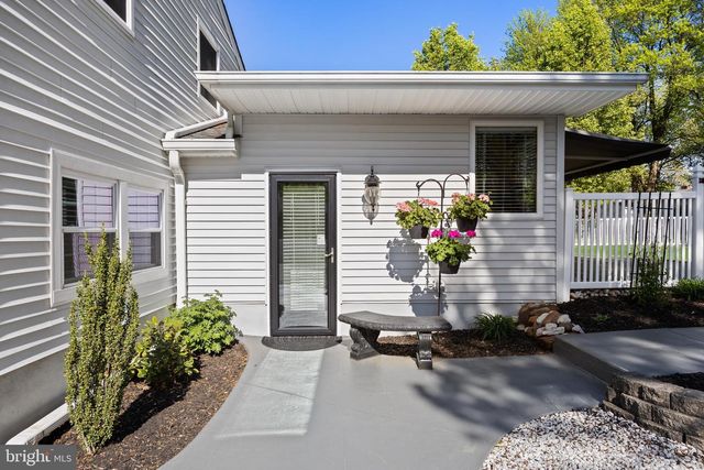 108 WEDGEWOOD DR, Cinnaminson, NJ 08077