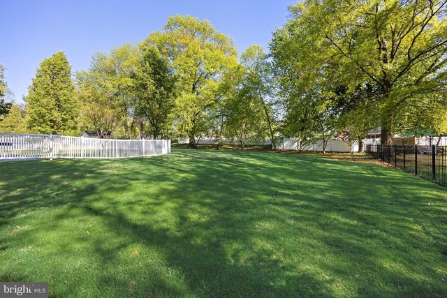 108 WEDGEWOOD DR, Cinnaminson, NJ 08077