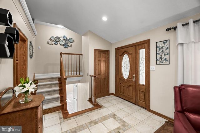 108 WEDGEWOOD DR, Cinnaminson, NJ 08077