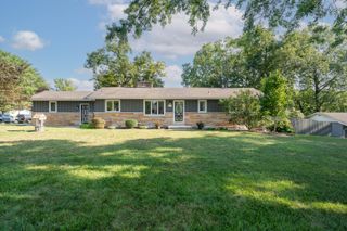 3711 W 122nd Place, Crown Point, IN 46307