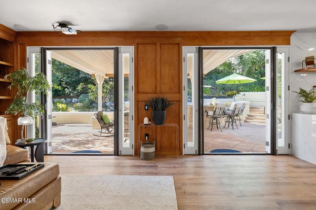 24587 Lola Lane, Newhall, CA 91321