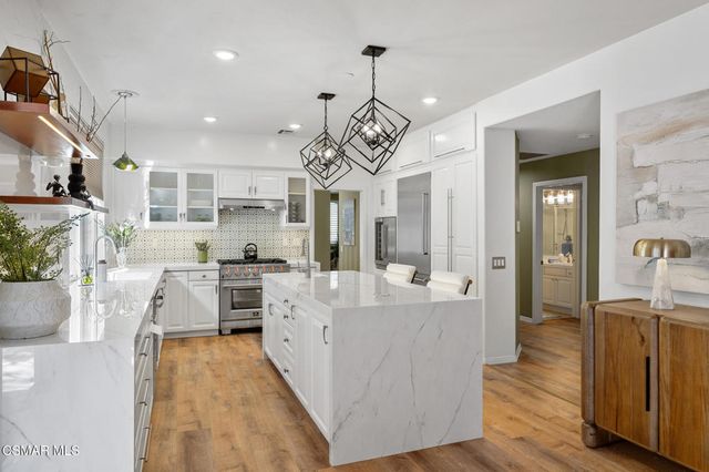 24587 Lola Lane, Newhall, CA 91321