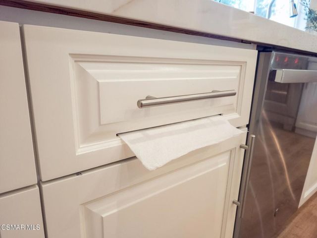 24587 Lola Lane, Newhall, CA 91321